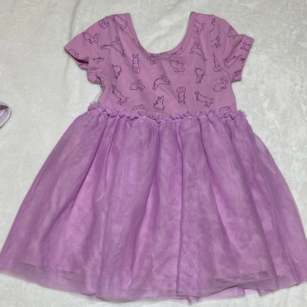 EUC girls 4pc Easter bunny bundle-3 dresses & pair of pajamas 3t